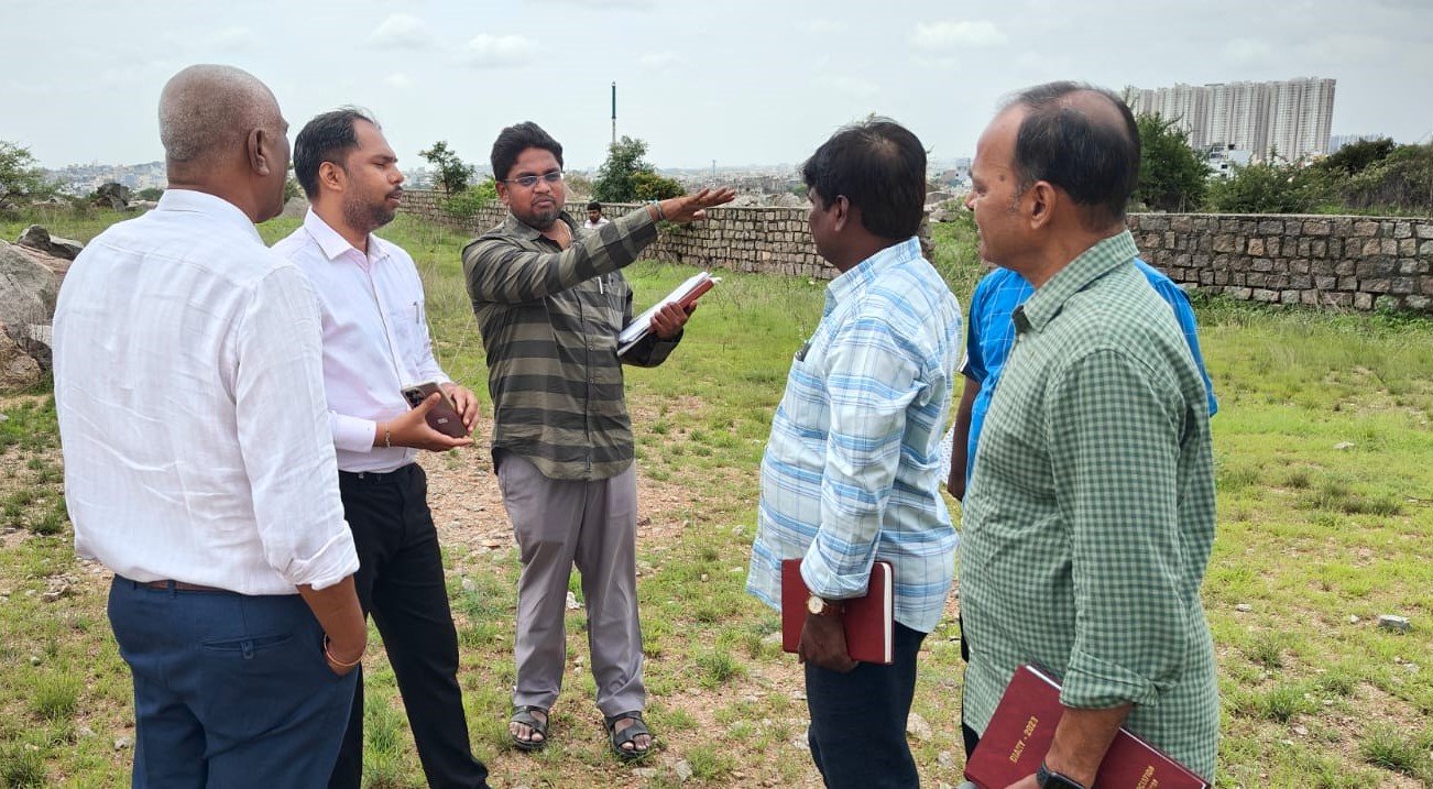 20 ఎకరాల భూమికి రక్షణ గోడ.. గాజులరామారం ట్రాఫిక్‌కు పరిష్కారం ఎప్పుడు?
